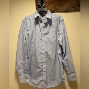 Banana Republic Non-iron Tailored Slim Fit Button Down Shirt 

Men's Size L